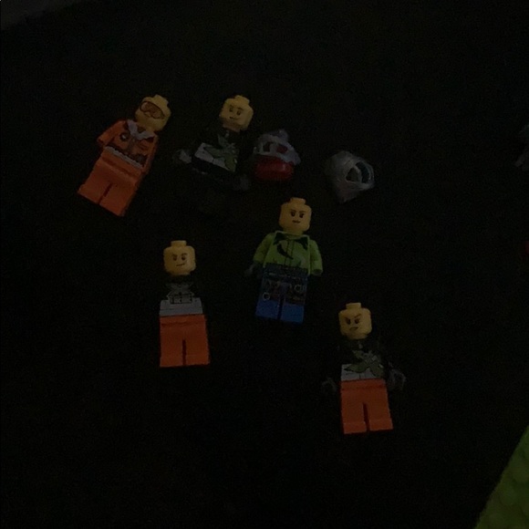 Legos! - Picture 3 of 3